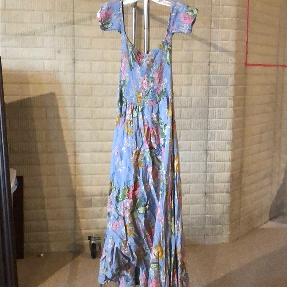 Auguste Goddess Maxi - Picture 2 of 4